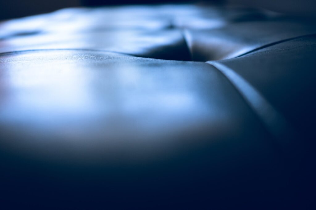 Upholstery Cleaning Edinburgh 2 Upholstery Cleaning Edinburgh - Fresh Leather Couch